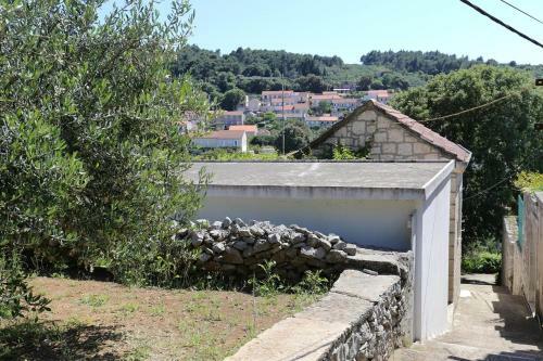 Apartments With A Parking Space Lumbarda (korcula) - 4472