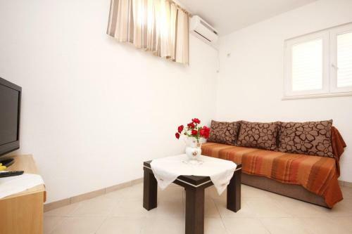 Hostal Apartments With A Parking Space Orebic (peljesac) - 10160
