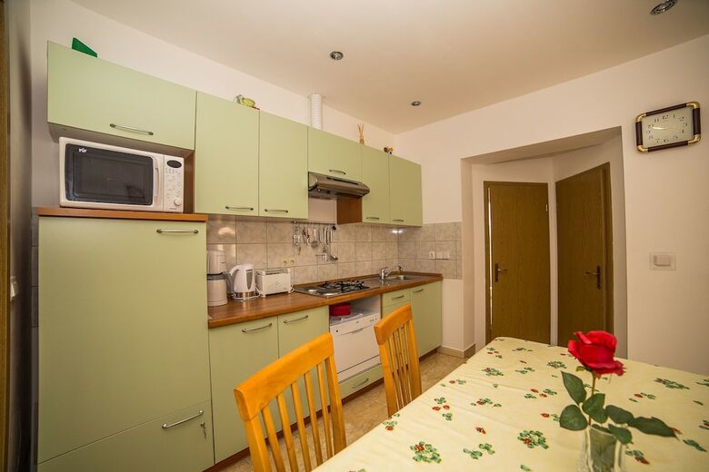 Apartments Pavi?