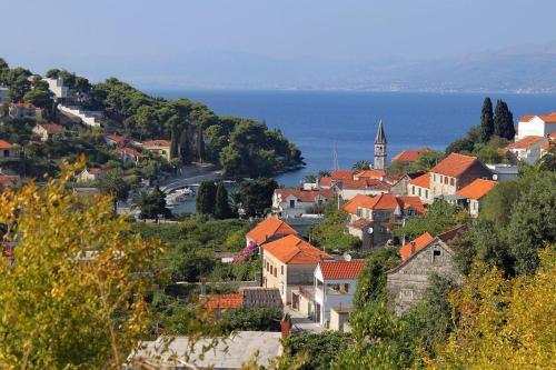 Hostal Apartments By The Sea Splitska (brac) - 5664