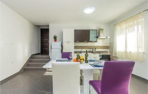 Apartment Otocka V