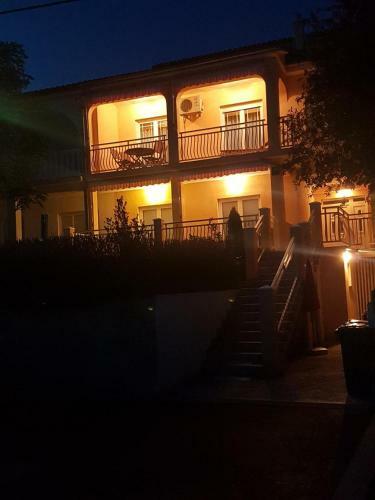 Apartment Karlo 1