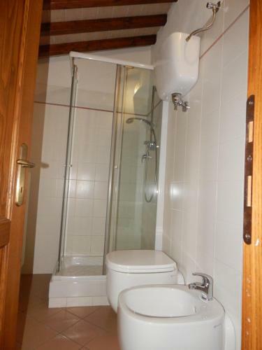 Residencia Fullino Nero