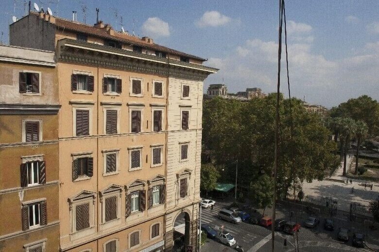 Bed & Breakfast Carlo Alberto House