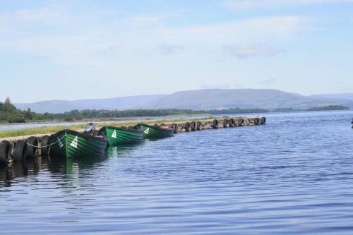 Hostal Corrib Wave Guesthouse