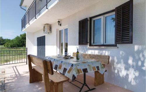 Apartment Frankovici 05