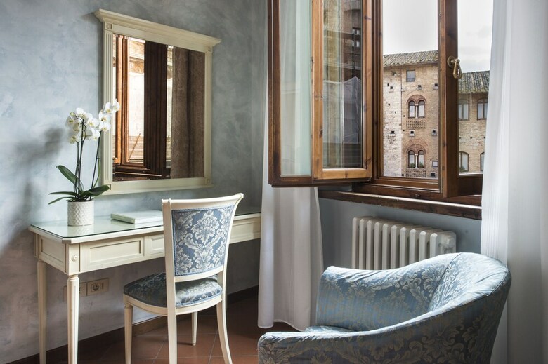 Hotel Leon Bianco