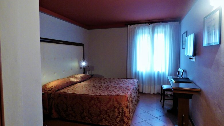 Hotel Leon Bianco