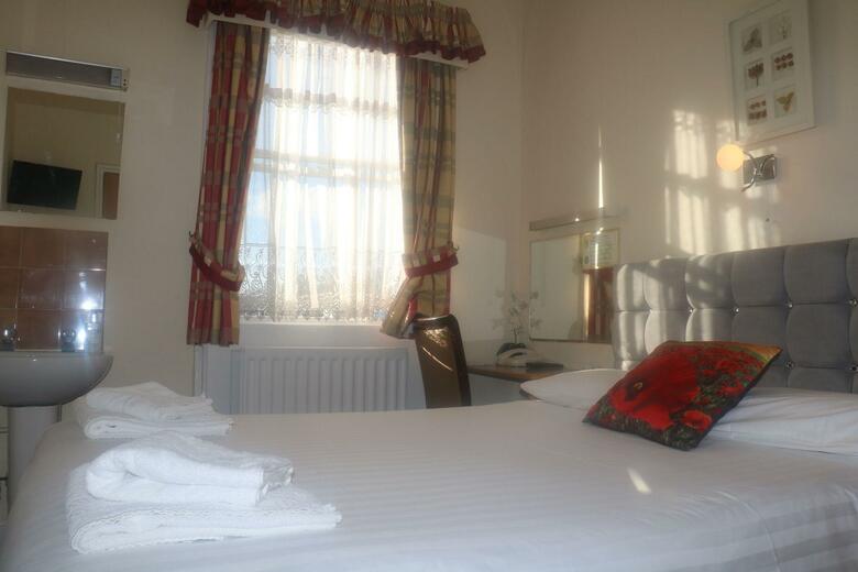 Hotel Barry House