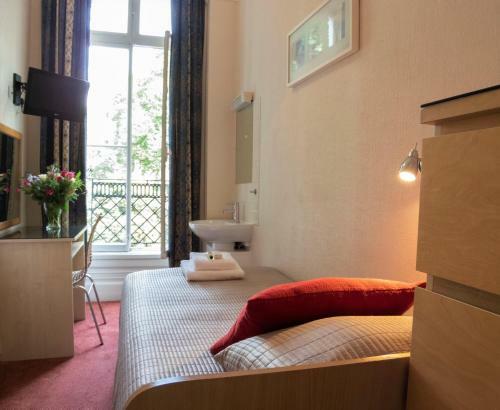 Euro Hotel