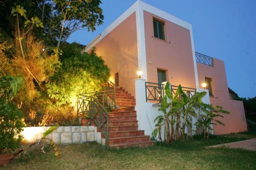 Aparthotel Mounda Beach Hotel