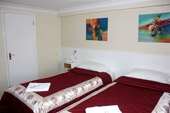 Bed & Breakfast Melbourne House