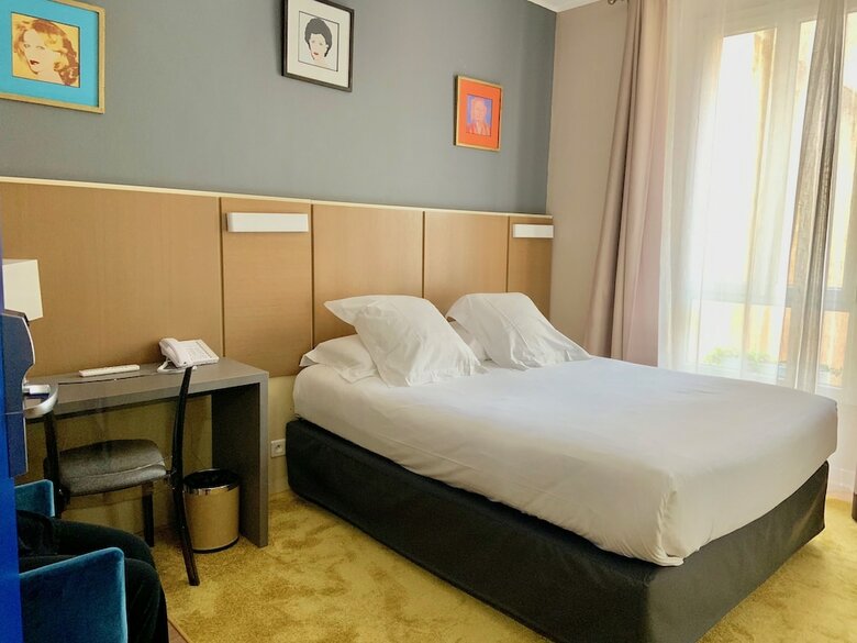 Hotel Amiraut�