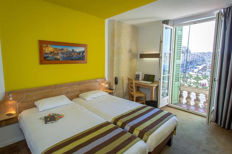 Hotel Aliz�