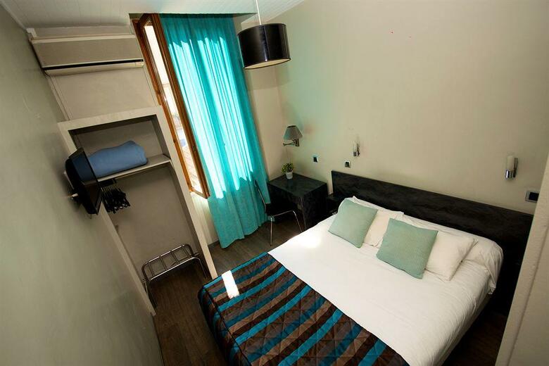 Hotel Azur