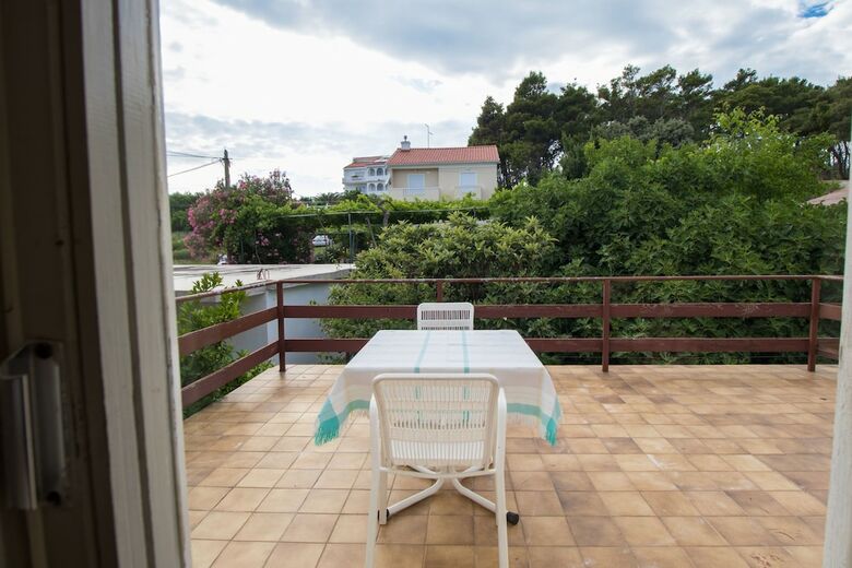 Hostal Rooms Marica