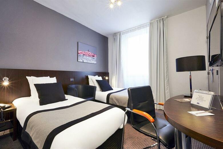 Hotel Kyriad Marseille Centre Paradis Prefecture