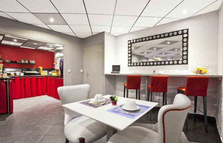 Hotel Kyriad Marseille Centre Paradis Prefecture