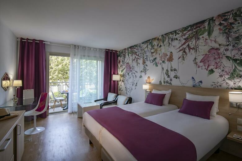 Chambord Hotel