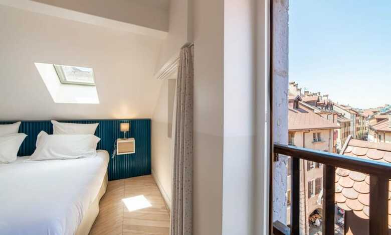 Hotel H�tel Du Palais de L'isle