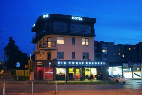 Bhb Hotel