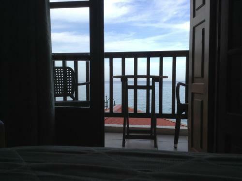 Hostal Akrogiali