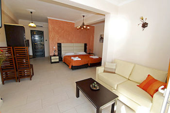 Paralia Luxury Apartments