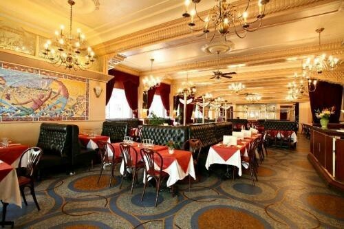 Carlton's Hotel Montmartre