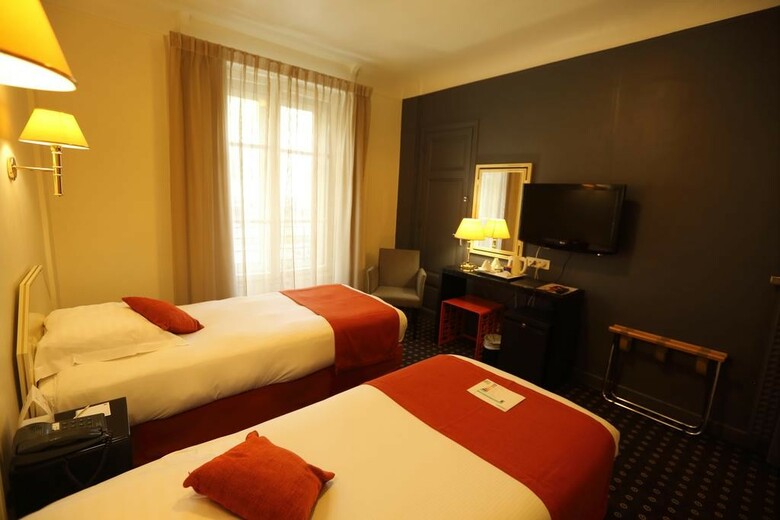 Carlton's Hotel Montmartre