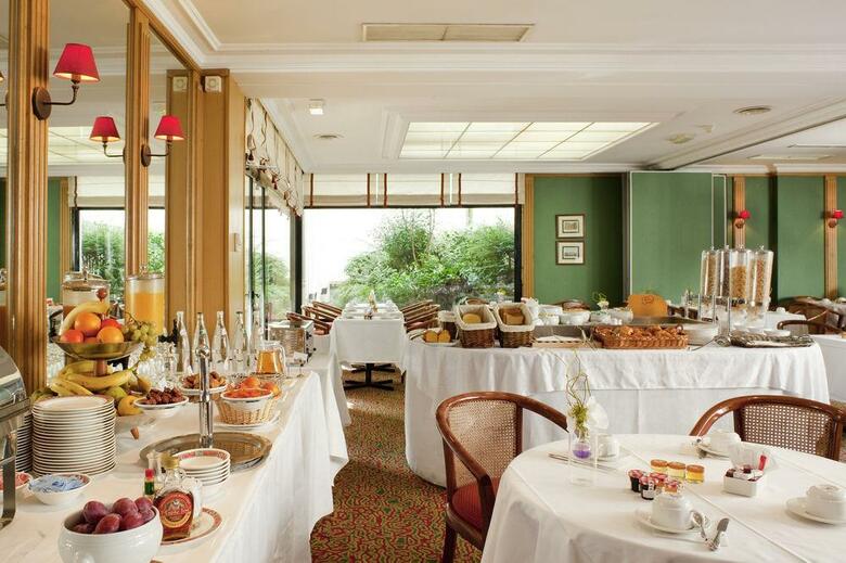 Hotel Mercure Tour Eiffel Grenelle