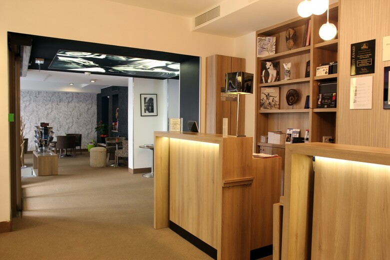Hotel Best Western H�tel Litt�raire Arthur Rimbaud