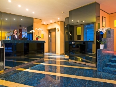 Hotel Armstrong