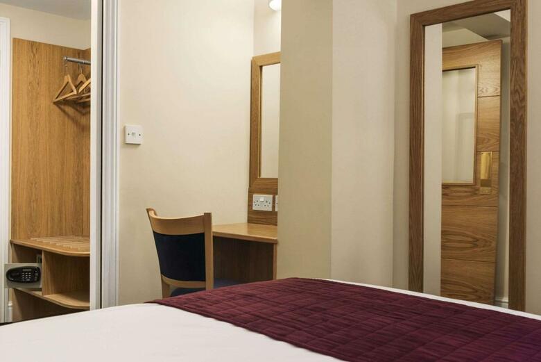 Hotel Days Inn Hyde Park