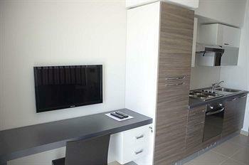 Pebbles Boutique Aparthotel