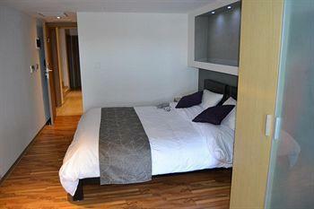 Pebbles Boutique Aparthotel