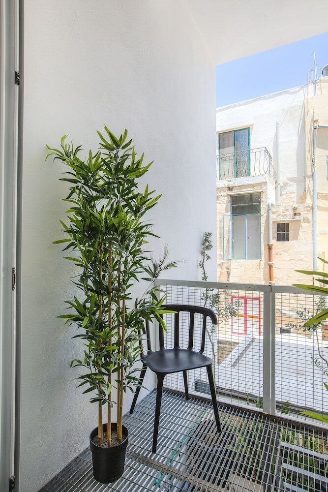 Two Pillows Boutique Hostel