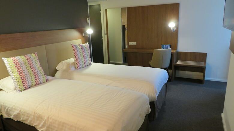 Timhotel Chartres Chatelet