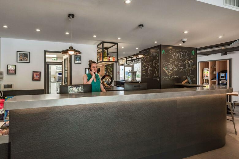 Timhotel Chartres Chatelet