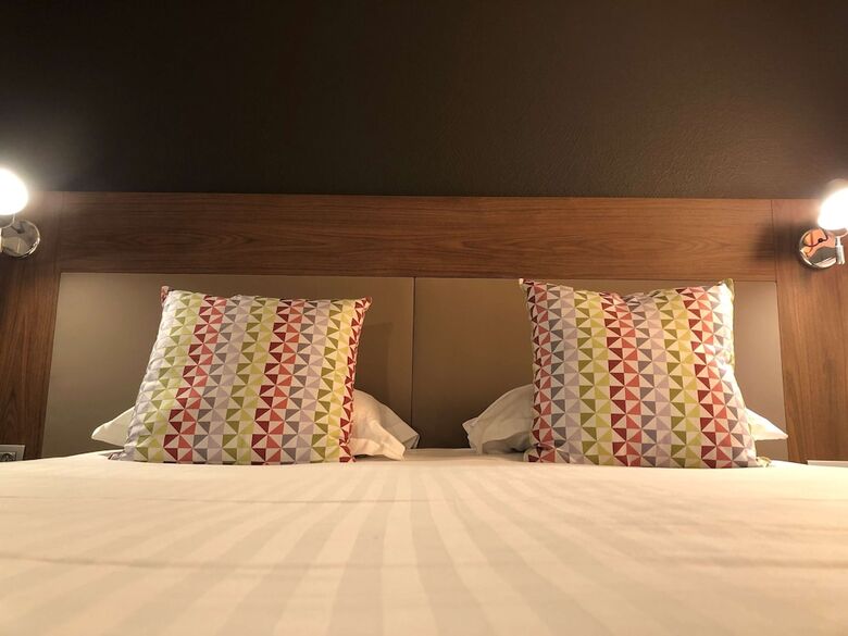 Timhotel Chartres Chatelet