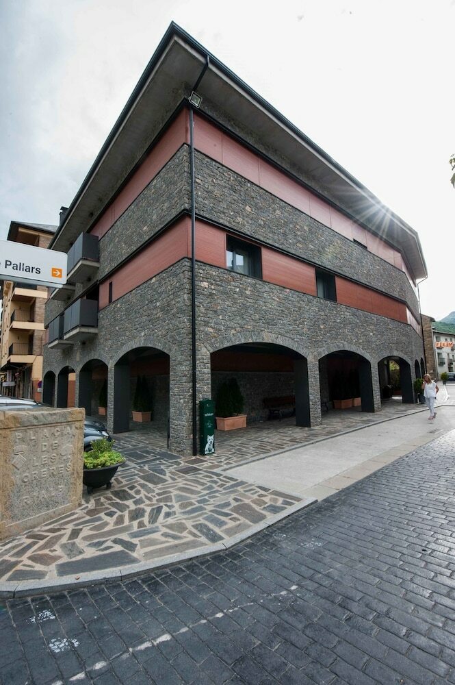 Wintuwin Apartments