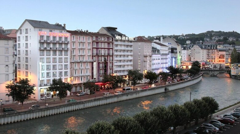 Hotel H�tel Sainte Suzanne
