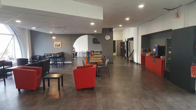 Hotelf1 Cergy