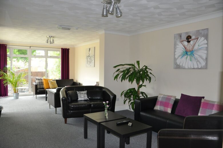 Hostal The Regent Guest House