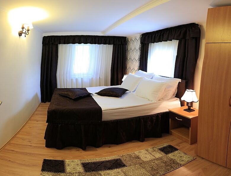 Hostal Pensiunea Cristina