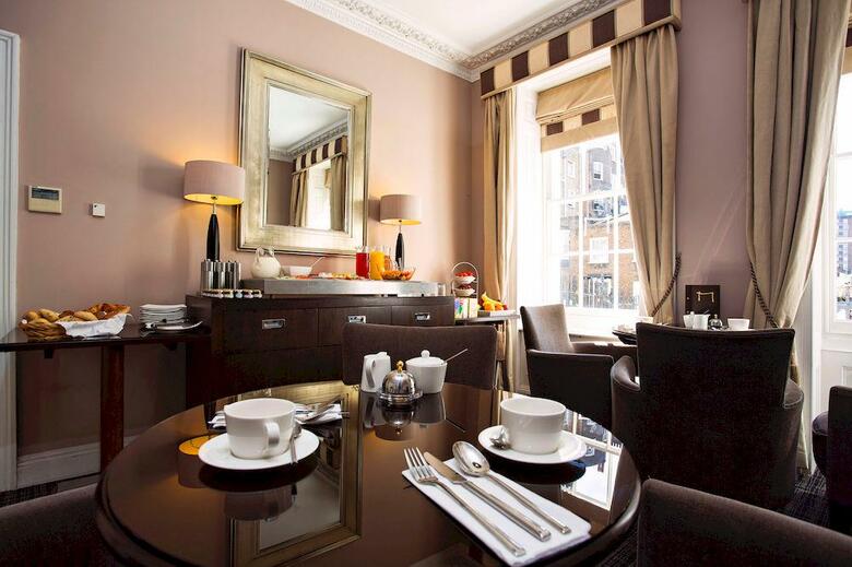 Montagu Place Hotel