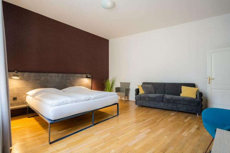 Ea Aparthotel Melantrich