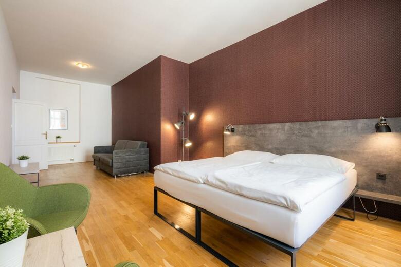 Ea Aparthotel Melantrich
