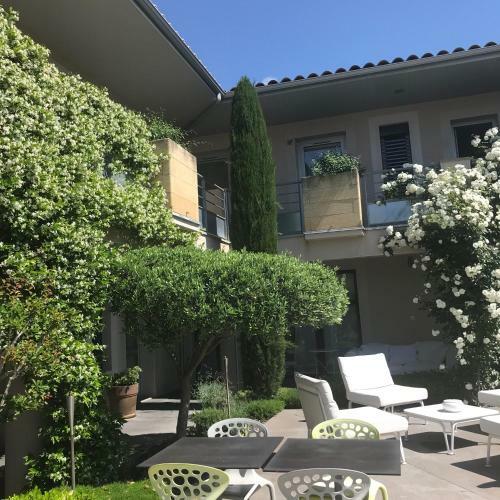 Hotel Le Patio De Violette
