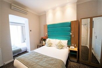 Astors Hotel