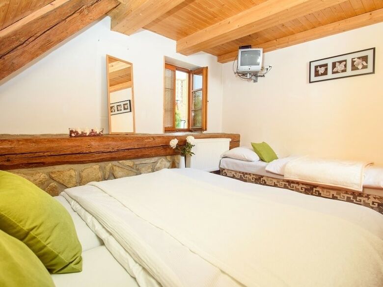 Hotel Bella